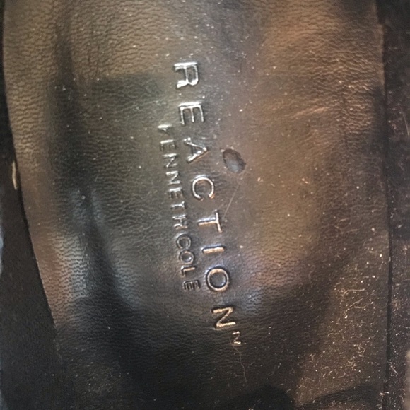 Reaction Kenneth Cole black size 8 booties - Picture 9 of 9